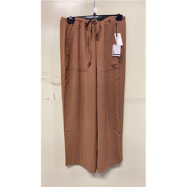 BOX OF JULES & LEOPOLD ASSORTED TAWNY PULL ON WIDE LEG CROP CAPRI PANTS