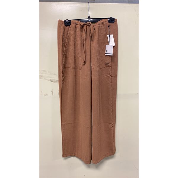 BOX OF JULES & LEOPOLD ASSORTED TAWNY PULL ON WIDE LEG CROP CAPRI PANTS