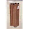 Image 1 : BOX OF JULES & LEOPOLD ASSORTED TAWNY PULL ON WIDE LEG CROP CAPRI PANTS