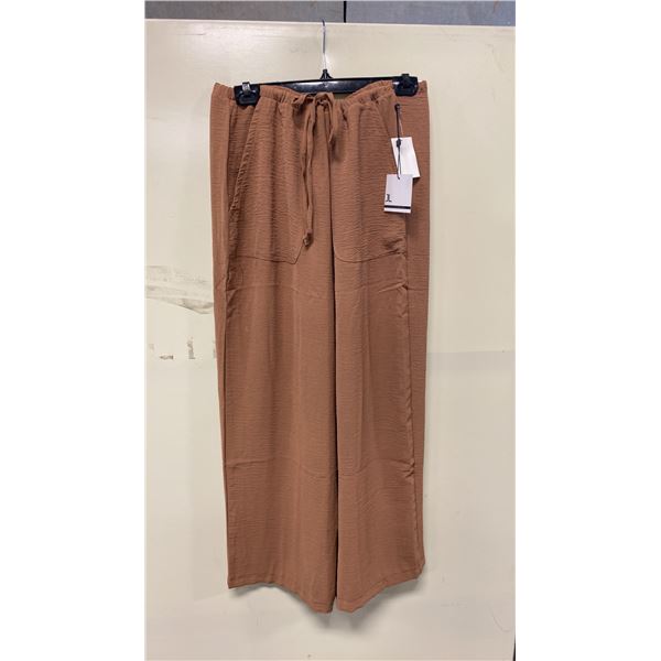 BOX OF JULES & LEOPOLD ASSORTED TAWNY PULL ON WIDE LEG CROP CAPRI PANTS