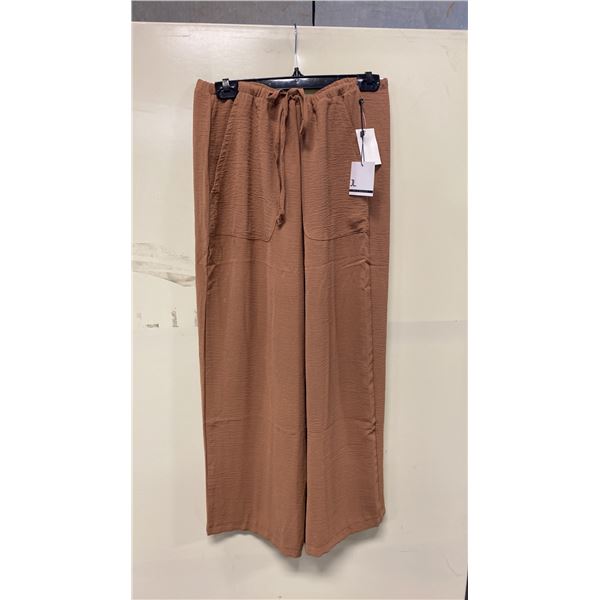 BOX OF JULES & LEOPOLD ASSORTED TAWNY PULL ON WIDE LEG CROP CAPRI PANTS
