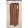 Image 1 : BOX OF JULES & LEOPOLD ASSORTED TAWNY PULL ON WIDE LEG CROP CAPRI PANTS