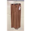 Image 1 : BOX OF JULES & LEOPOLD ASSORTED TAWNY PULL ON WIDE LEG CROP CAPRI PANTS