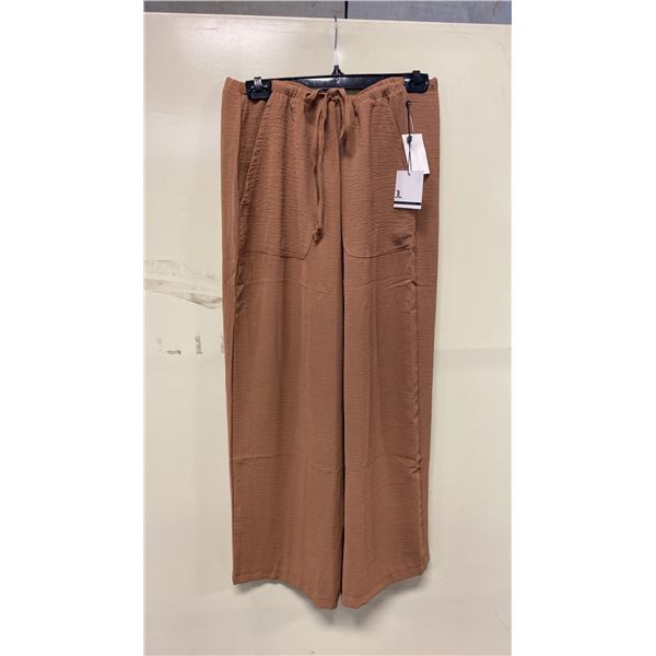BOX OF JULES & LEOPOLD ASSORTED TAWNY PULL ON WIDE LEG CROP CAPRI PANTS