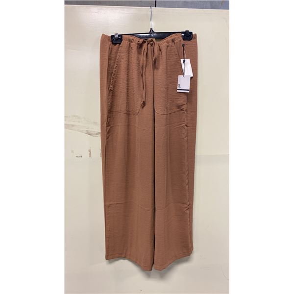 BOX OF JULES & LEOPOLD ASSORTED TAWNY PULL ON WIDE LEG CROP CAPRI PANTS