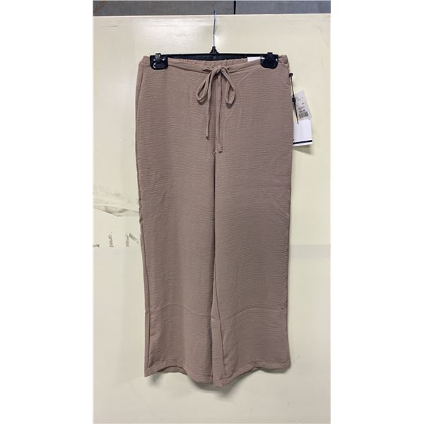 BOX OF JULES & LEOPOLD ASSORTED CAPPUCCINO PULL ON WIDE LEG CROP CAPRI PANTS