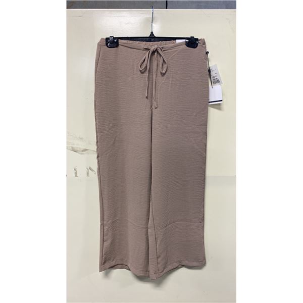 BOX OF JULES & LEOPOLD ASSORTED CAPPUCCINO PULL ON WIDE LEG CROP CAPRI PANTS