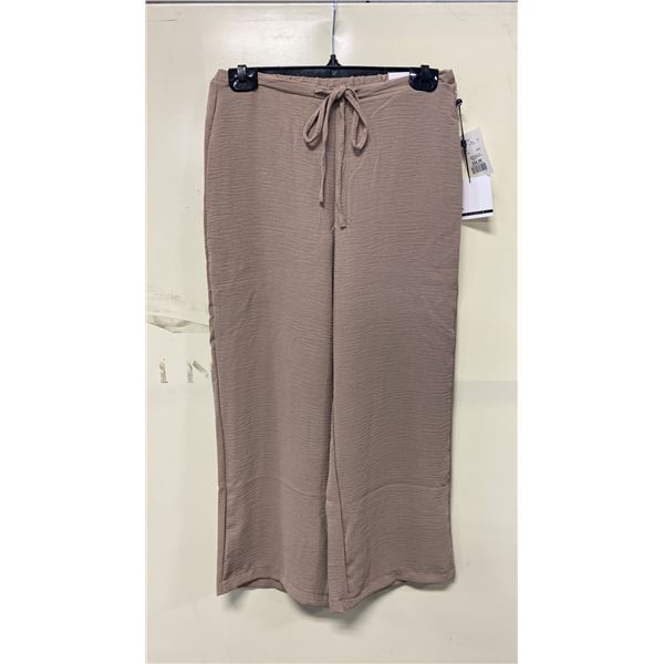BOX OF JULES & LEOPOLD ASSORTED CAPPUCCINO PULL ON WIDE LEG CROP CAPRI PANTS