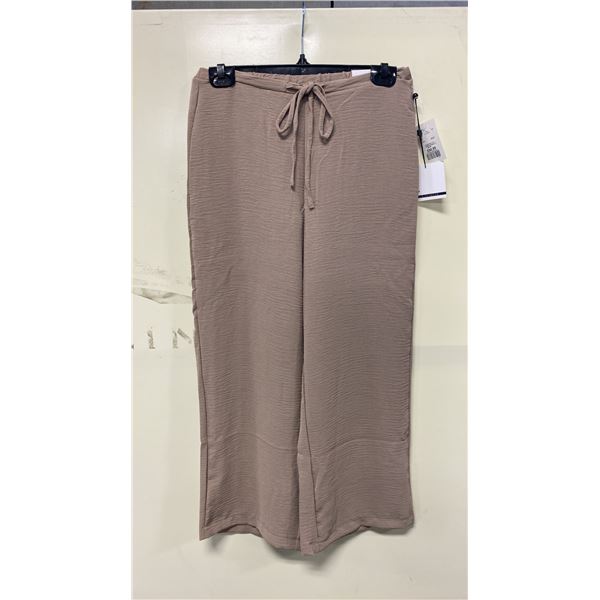 BOX OF JULES & LEOPOLD ASSORTED CAPPUCCINO PULL ON WIDE LEG CROP CAPRI PANTS