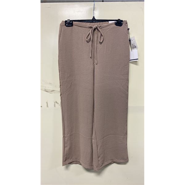 BOX OF JULES & LEOPOLD ASSORTED CAPPUCCINO PULL ON WIDE LEG CROP CAPRI PANTS