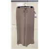Image 1 : BOX OF JULES & LEOPOLD ASSORTED CAPPUCCINO PULL ON WIDE LEG CROP CAPRI PANTS