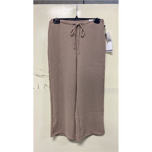 BOX OF JULES & LEOPOLD ASSORTED CAPPUCCINO PULL ON WIDE LEG CROP CAPRI PANTS