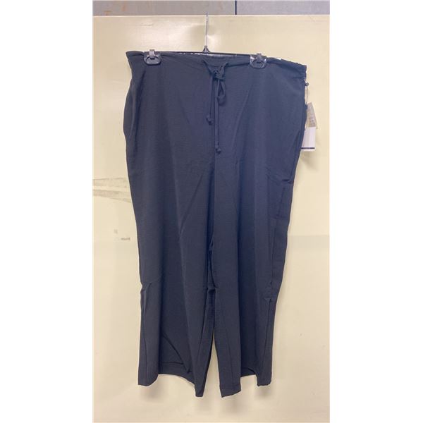 BOX OF JULES & LEOPOLD ASSORTED BLACK PULL ON WIDE LEG CROP CAPRI PANTS