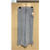 Image 1 : BOX OF JULES & LEOPOLD ASSORTED LIGHT BLUE PULL ON WIDE LEG CROP CAPRI PANTS