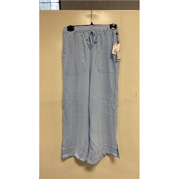 BOX OF JULES & LEOPOLD ASSORTED LIGHT BLUE PULL ON WIDE LEG CROP CAPRI PANTS