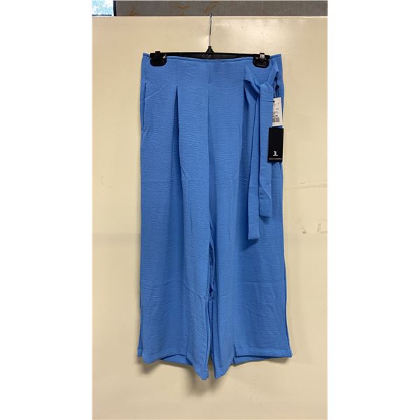 BOX OF JULES & LEOPOLD ASSORTED POOL SIDE PULL ON WIDE LEG CROP CAPRI PANTS