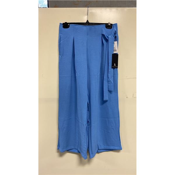 BOX OF JULES & LEOPOLD ASSORTED POOL SIDE PULL ON WIDE LEG CROP CAPRI PANTS