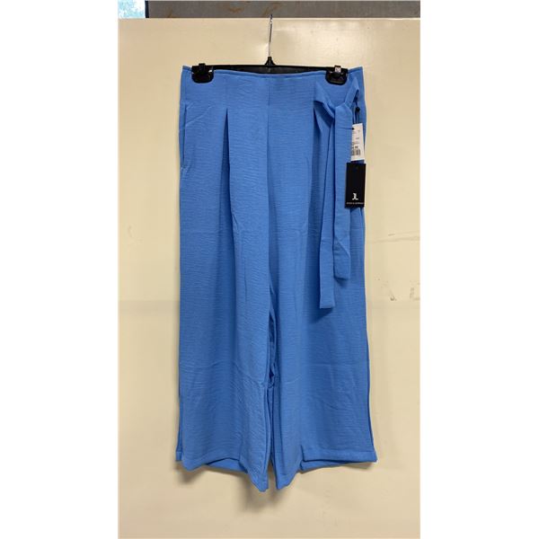 BOX OF JULES & LEOPOLD ASSORTED POOL SIDE PULL ON WIDE LEG CROP CAPRI PANTS