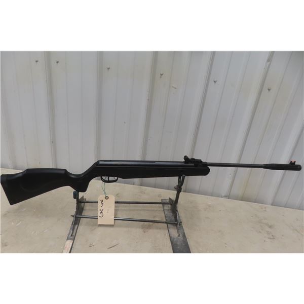 Remington Express Hunter .177 Pellet Rifle in Box - No Pal Required. 