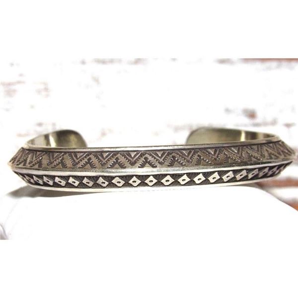 Navajo Sterling Carinated Ingot Double Sided Cuff Bracelet R Secatero