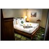 Image 2 : A Coast-to-Coast Cowboy Christmas Tickets and Accommodation Bundle