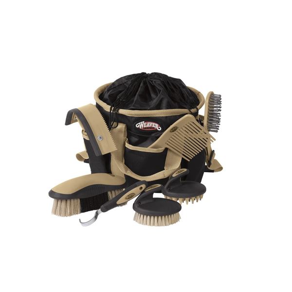 Grooming Bag and Kit, Halter and Shank & Tack Rack