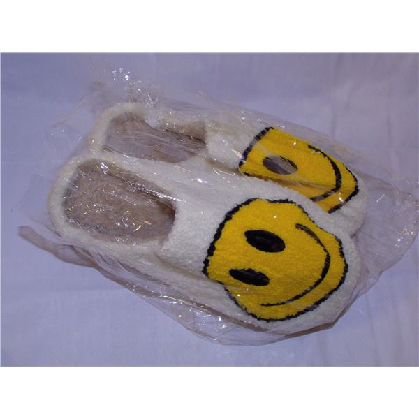 Smiley Winter Slipper Size 36/37