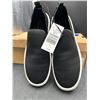 Image 3 : Call It Spring Black Slip-On Shoes, Size 7, With White Soles