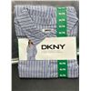 Image 2 : DKNY 2-Piece Woven Pajama Set XL Blue Striped Design