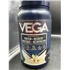Image 1 : Vega Performance Protein + Recovery Plant-Based Powder, Creamy Vanilla, 826 g