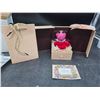 Image 2 : Gift Set with Bear, Roses, and Heart Pendant Necklace