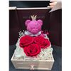 Image 3 : Gift Set with Bear, Roses, and Heart Pendant Necklace