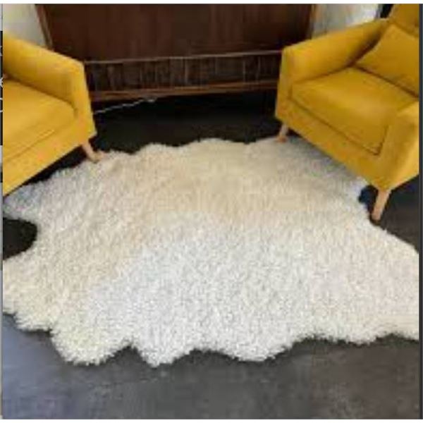 Mon Chateau Luxury Collection White Rug, 50 x 72 Inches