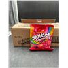 Image 2 : Skittles Gummies 12-Pack Case, 104g Each