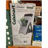 Image 2 : Cuisinart Precision Upright Mandoline Slicer with Adjustable Settings