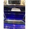 Image 2 : LG Stainless Steel Electric Range with Glass Cooktop and Self-Cleaning Oven
