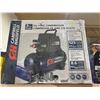Image 2 : Campbell Hausfeld 3 Gallon Oil-Free Air Compressor with Accessories