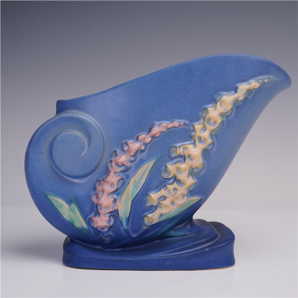 Roseville Pottery Foxglove Cornucopia Vase, 166-6