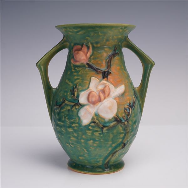 Roseville Pottery Magnolia Vase, 90-7
