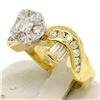 Image 3 : 14k Yellow & White Gold 1.0 ctw Fine Round & Baguette Diamond Solitaire Ring