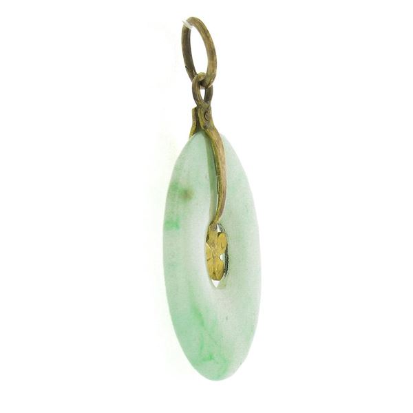Antique 9K Gold Round Light Green Jade w/ Floral Center Medallion Disc Pendant