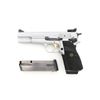 Image 2 : Browning Hi-Power Semi-Automatic Pistol