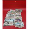 Image 1 : Assorted Worldwide Paper Money (Jamaica, China, Portugal, etc.)
