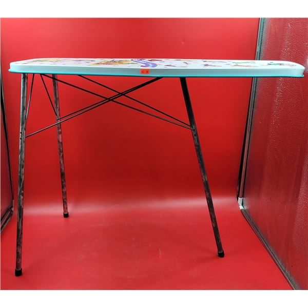 Small VTG Snow White and The Seven Dwarfs Ironing Board