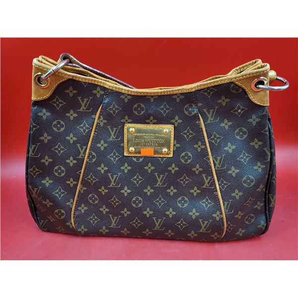Louis Vuitton Handbag Replica