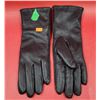 Image 1 : Danier 100% Leather Ladies Gloves