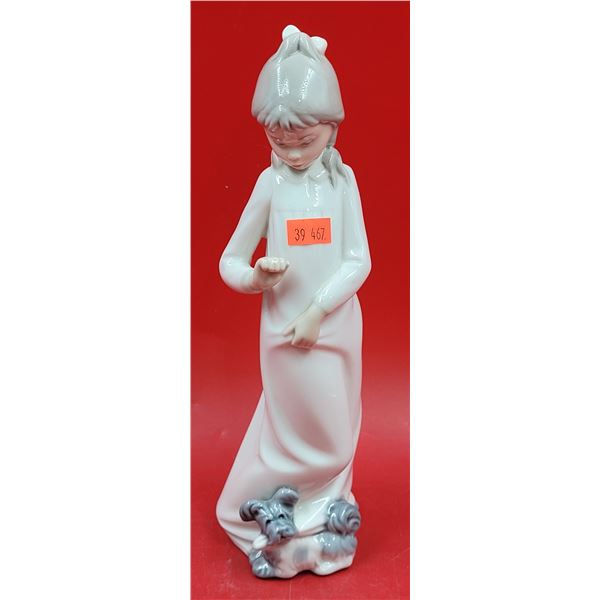 Nao by Lladro Porcelain Figurine Handmade in Spain