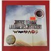 Image 1 : Justice League Canadian Lenticular Coin & Trading Card Set
