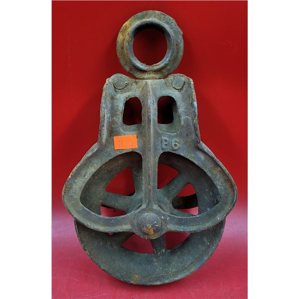 Antique Barn Pulley
