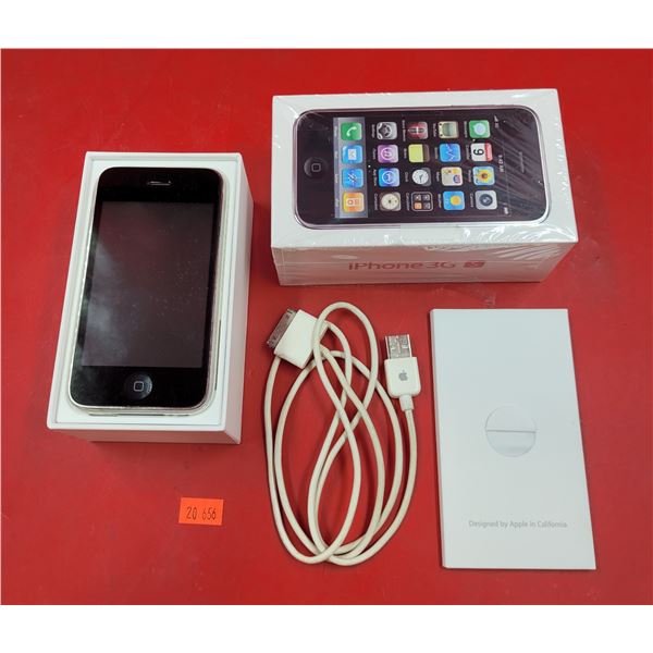 IPhone 3G S w/ Charger & Original Box